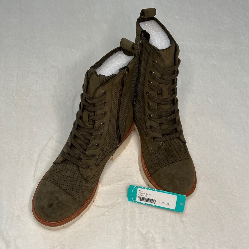 MIA Havenn Kashton Olive Green Lace-Up Combat Boots NEW Size 6.5